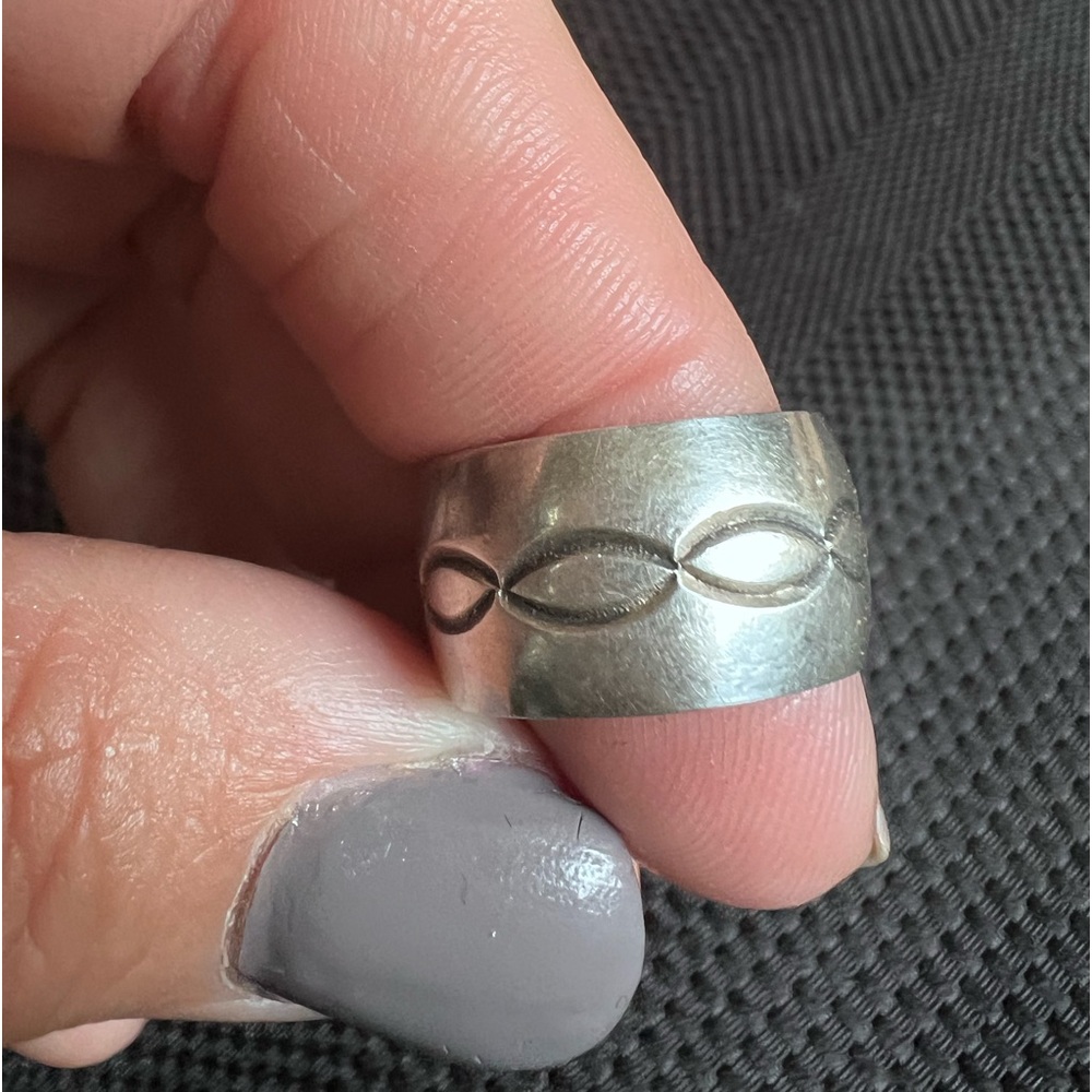 Silver band ring